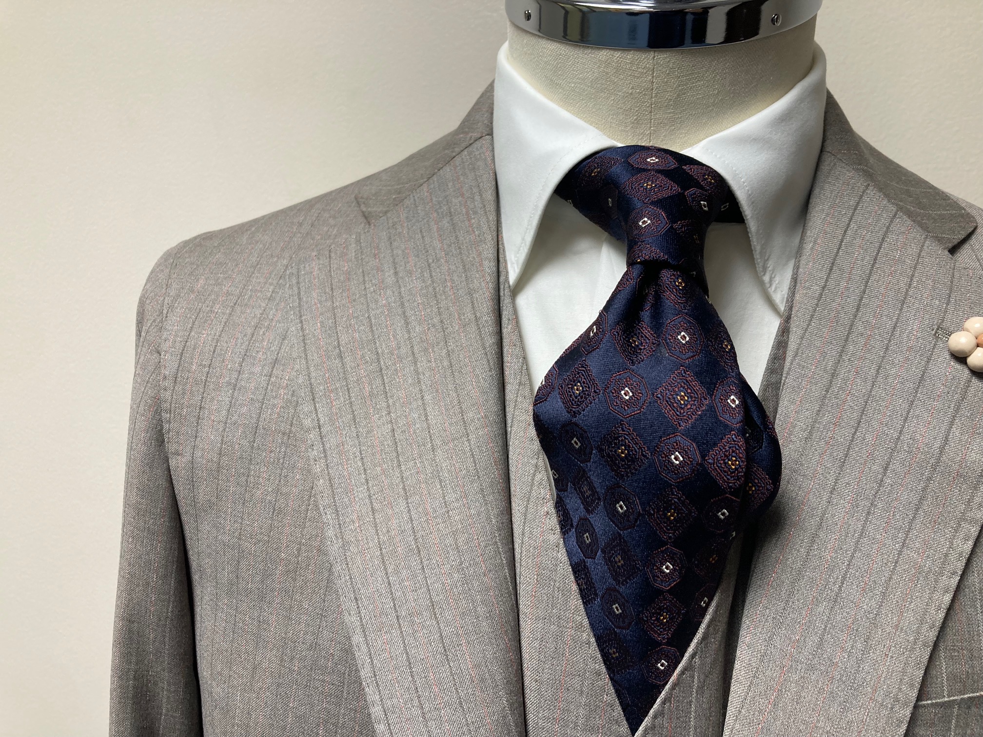 オーダースリーピース☆REDA/レダ『SILKY EFFECT/シルキーエフェクト』☆ベージュ×ストライプ