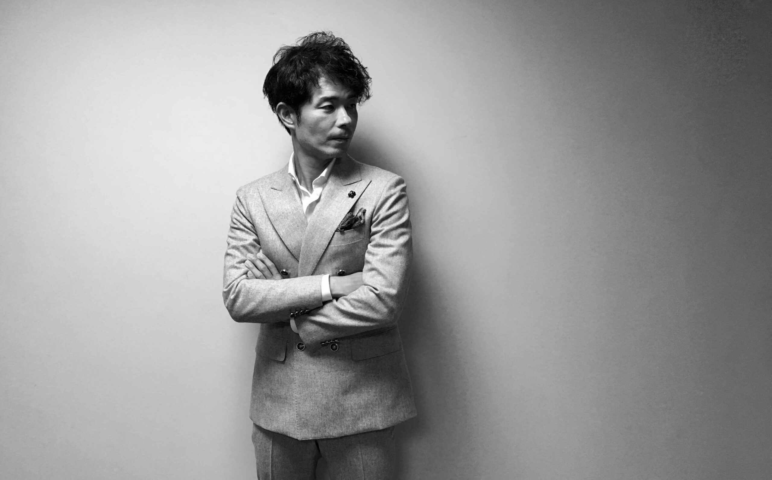 名古屋CENTO：ライトグレーのW/ダブルオーダースリーピースの着用イメージ