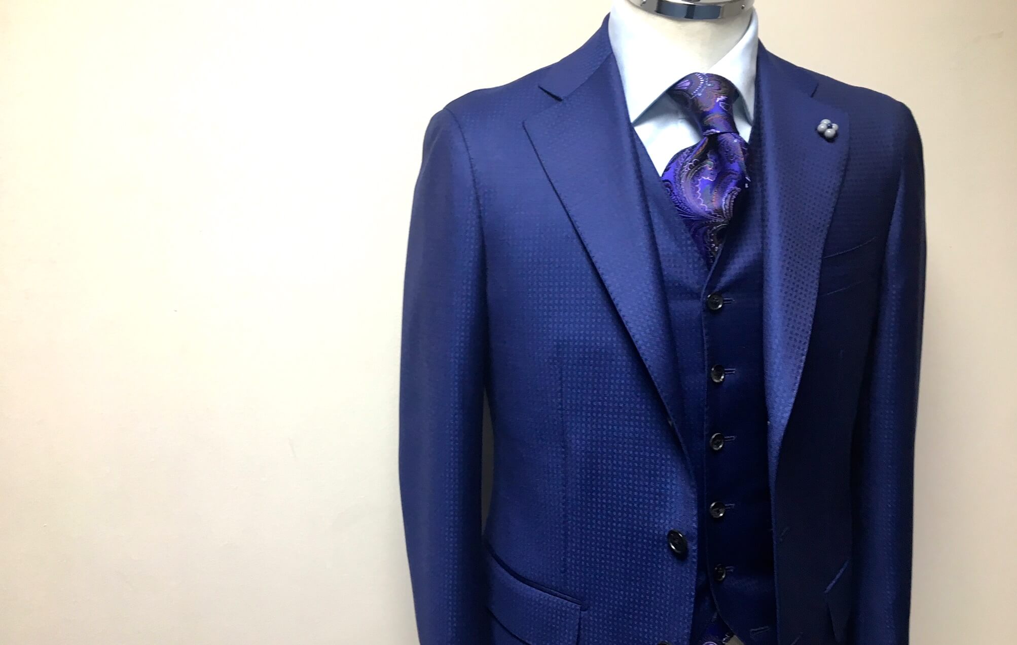 名古屋CENTO：質感が素晴らしいドーメル「AMADEUSアマデウス 」ネイビー・オーダースリーピース